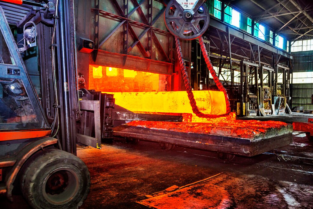 CanForge - April - Forging Metal